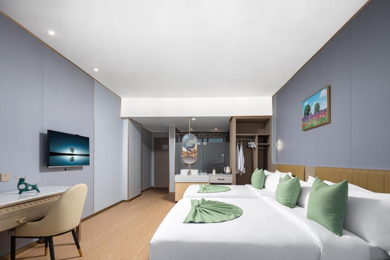 Wenhao Seaview Hotel Sanya Exterior photo
